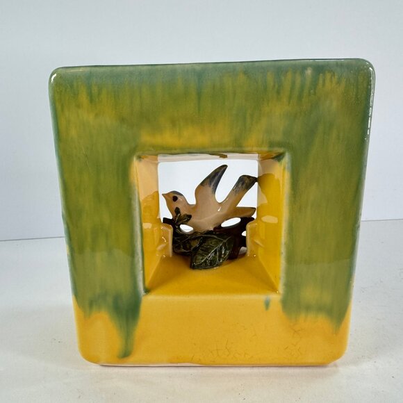 Vintage McCoy green and yellow ceramic square bird vase 6.75" tall - Picture 5 of 10